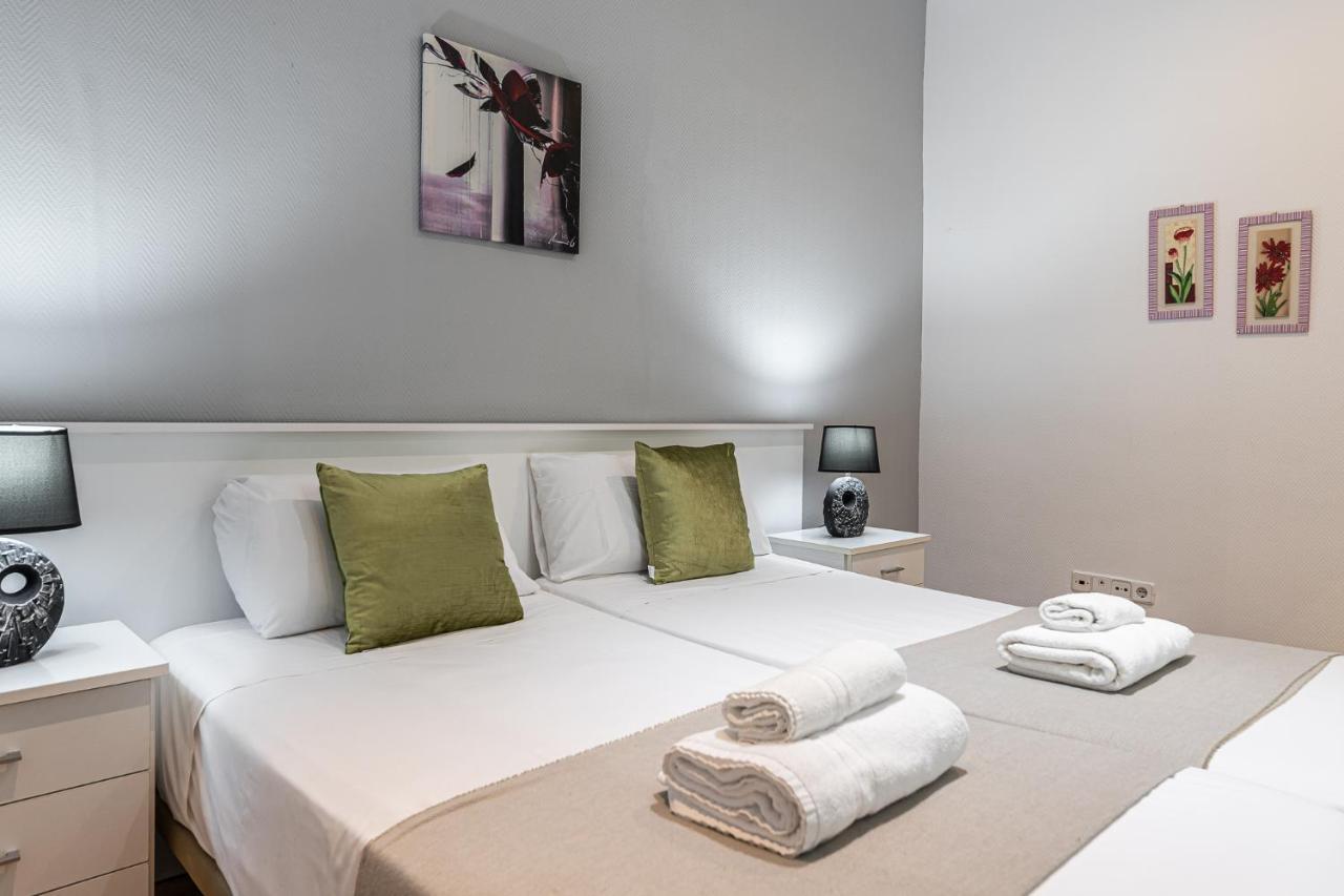 Waou Apartamentos En Sol Confort 4 Madrid Exterior photo