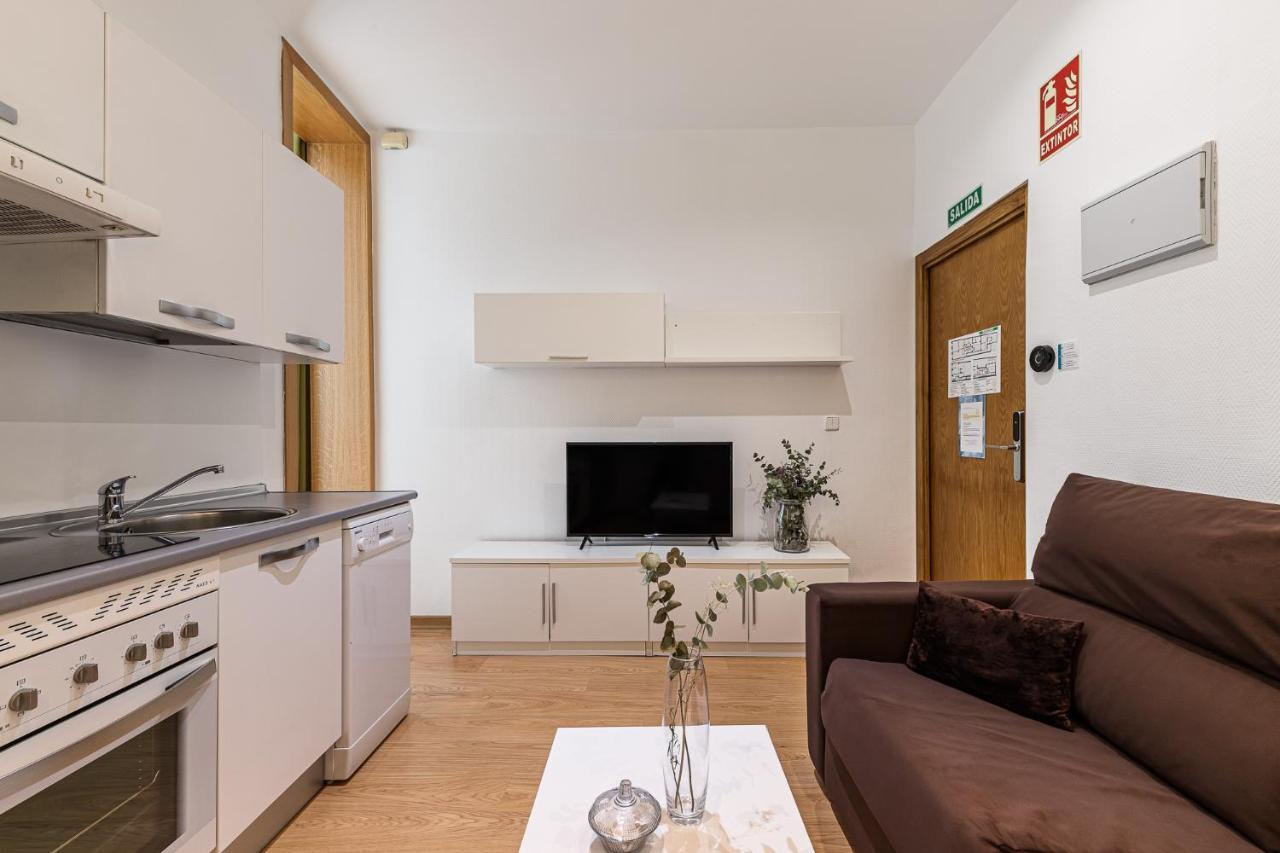Waou Apartamentos En Sol Confort 4 Madrid Exterior photo